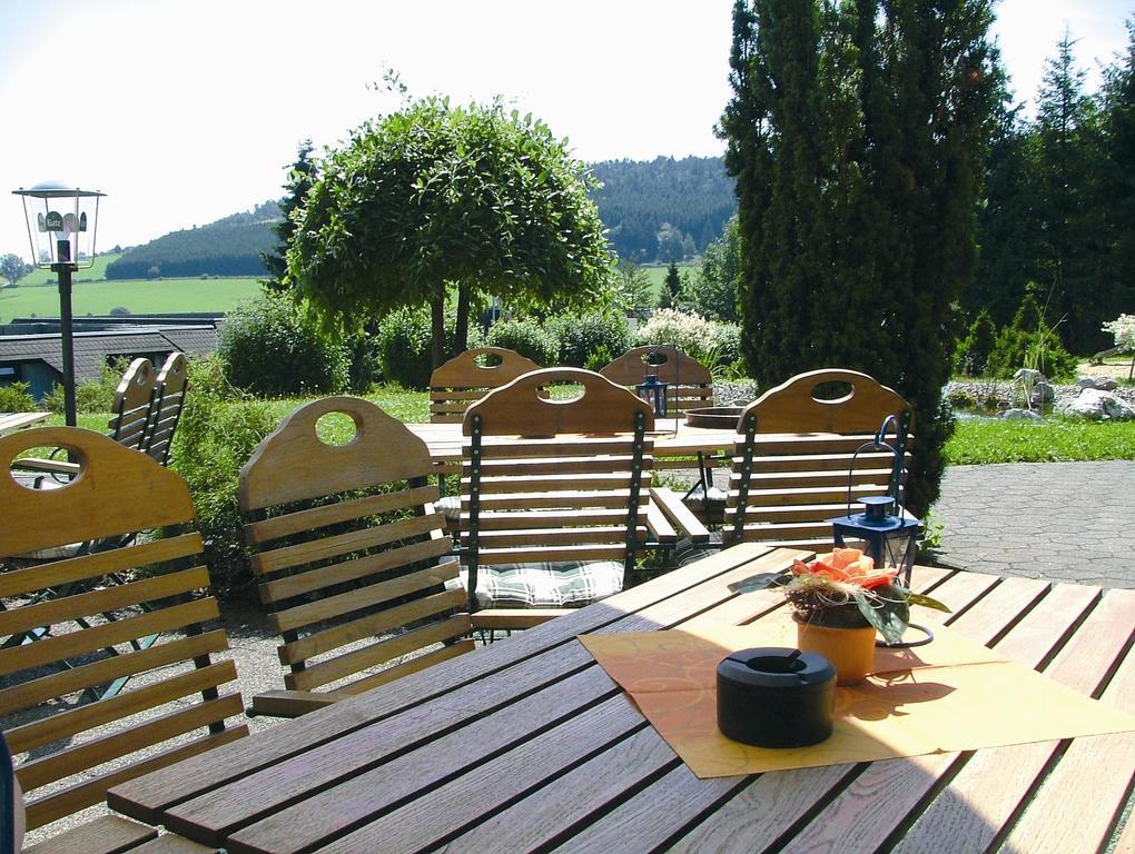 Hotel Berghof Вилинген Екстериор снимка